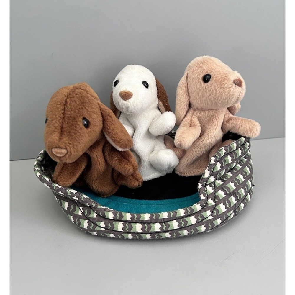 Folkmanis, Folktails Furry Folk Puppet 3 Puppies in a Basket Finger Puppets VTG
